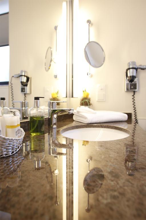 Junior Suite with Garden View,379977091:JPEG